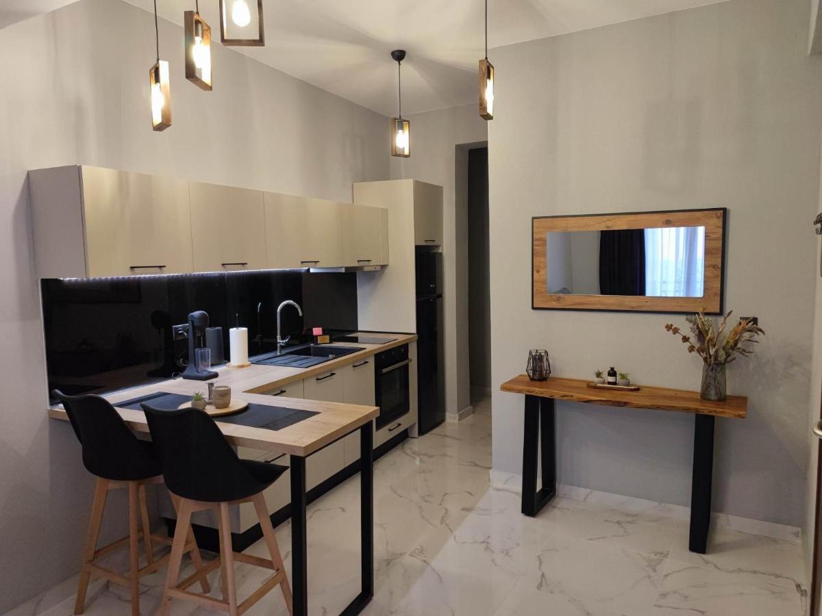 Mary'S Apartment Alexandroupolis Buitenkant foto