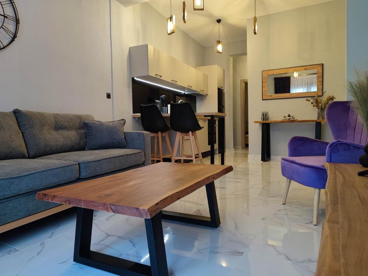 Mary'S Apartment Alexandroupolis Buitenkant foto