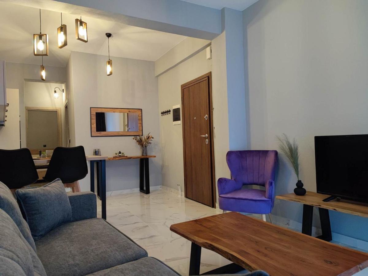 Mary'S Apartment Alexandroupolis Buitenkant foto