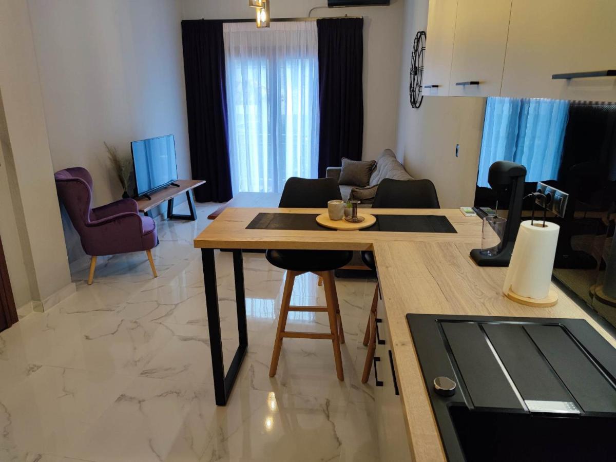 Mary'S Apartment Alexandroupolis Buitenkant foto